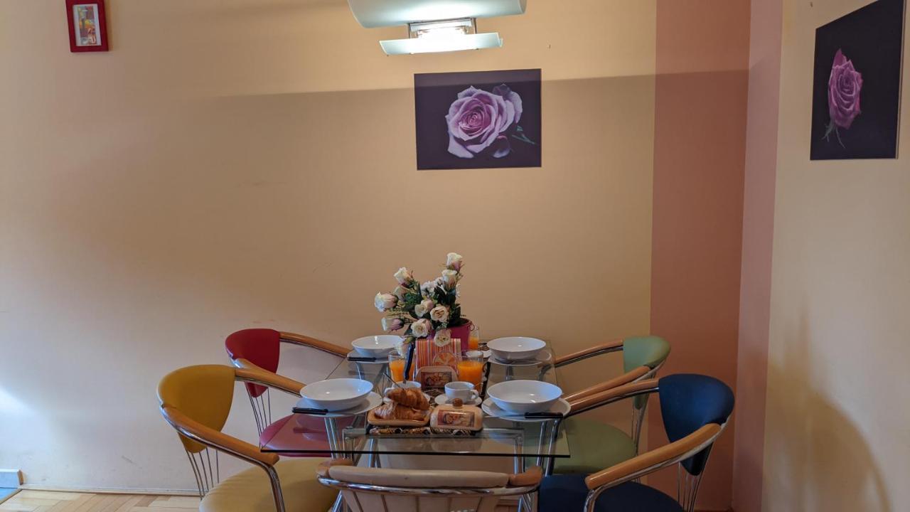 Skytop Modern In Heart Of Downtown * Budapest